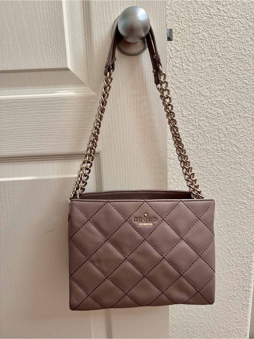 Kate Spade Quilted Shoulder Bag with Chain in Mauve
